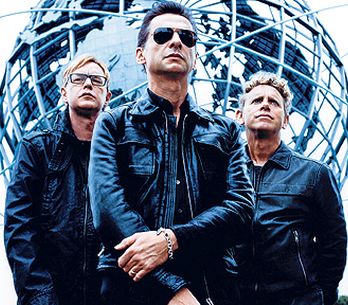 Depeche Mode a Patti Smith přezpívali skladby z Achtung Baby